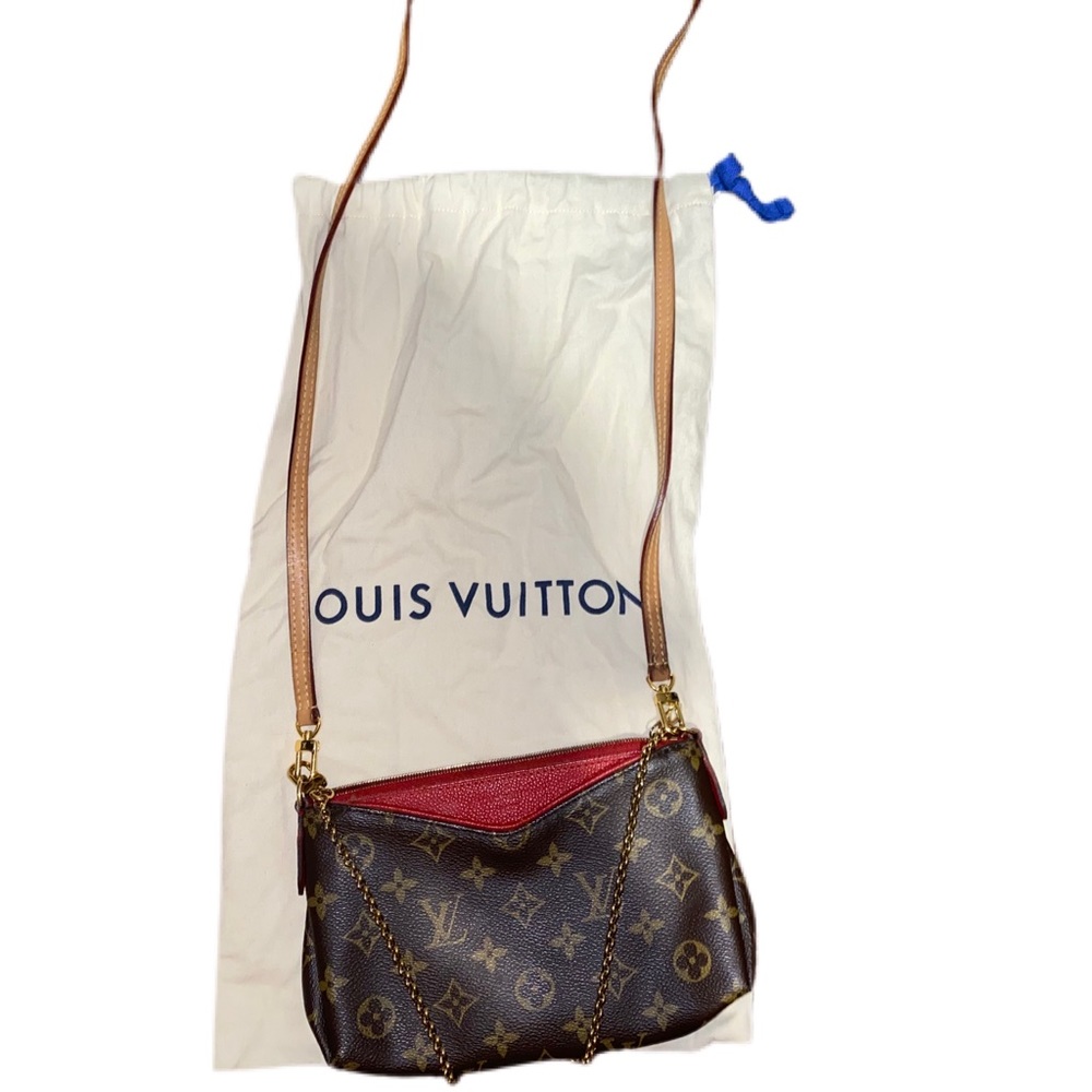 Louis Vuitton monogram crossbody bag